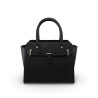Sac à main femme noir classique porté épaule